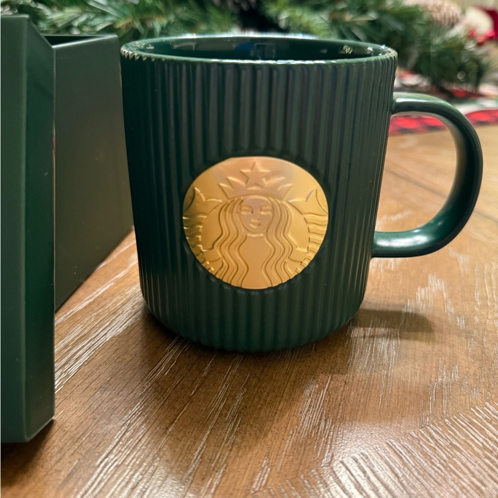 Starbucks Green Mug with Handle - Picture 2 of 6
